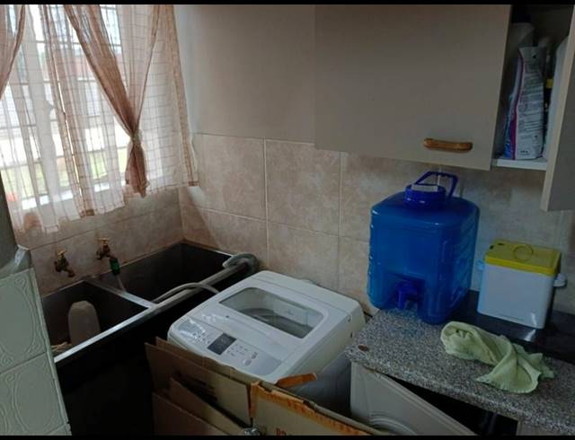 3 BEDROOM PROPERTY TO RENT IN HELIKONPARK